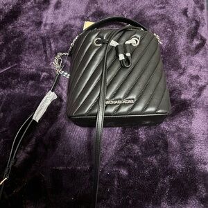 Micheal Kors Bucket Bag Black
